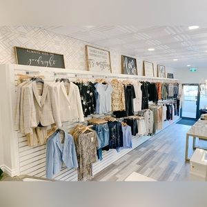 Meet your Posher, Monamie